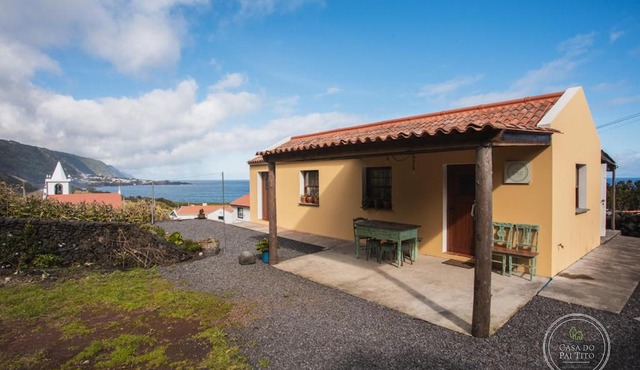 Casa do Pai Tito in Velas