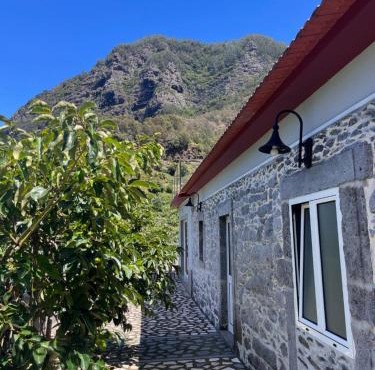 Casa Duque in Santana with AC and heating
