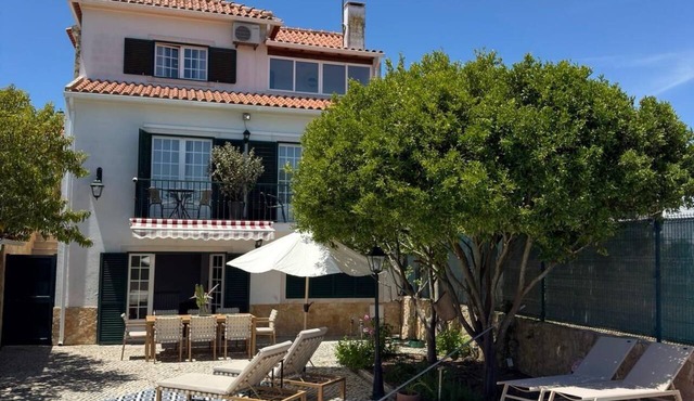 Casa Forever Young – 2 Private Bedrooms Guest accommodation in Sesimbra in SESIMBRA