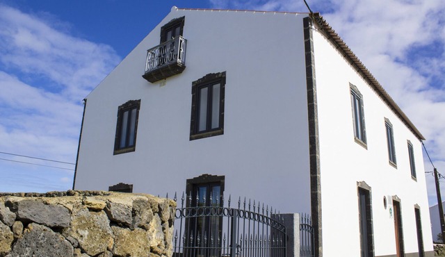 Casa Lagar de Pedra T2 in Santa Cruz da Graciosa