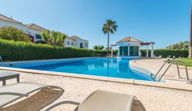 Casa Oceanus - Magnificent Apartment with Pool in Cabanas de Tavira