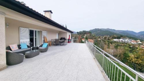 Casa Panorâmica Gerês by Gerês Casas in Terras de Bouro