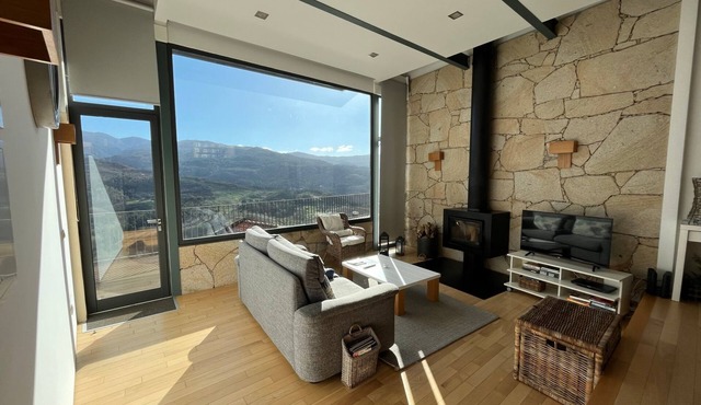 Casas das Olas 3 - Großartige Aussicht, 2 Pools, idealer Ort zum Entspannen und by Interhome