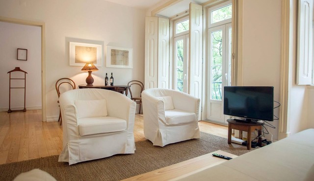 Central 3BDR Apartment in Lisbon by LovelyStay in Lisbon