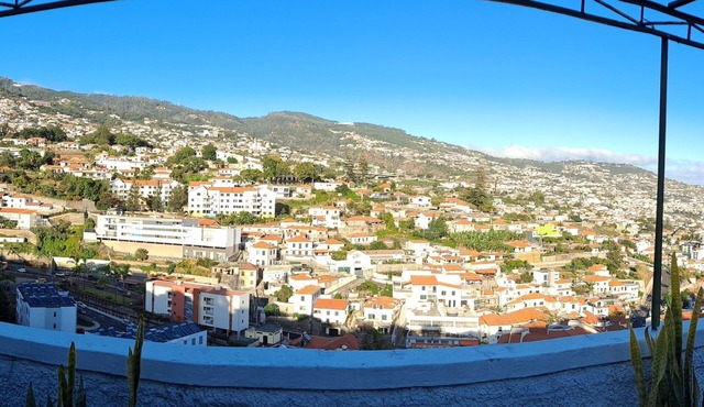 Chalé Funchal - Free Wi-Fi, Grill, Views in Funchal