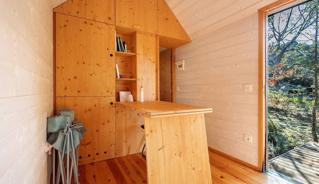 Chalet 'Lushana' with Mountain View, Private Terrace and Shared Garden in Ponte de Lima