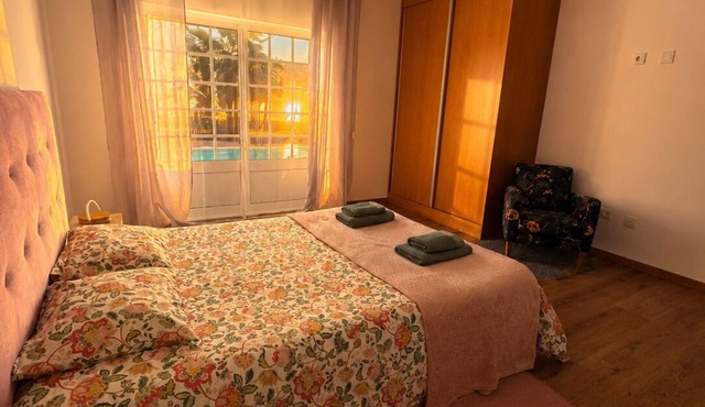 Charming room 3 meters from the pool. Relaxation and comfort guaranteed!