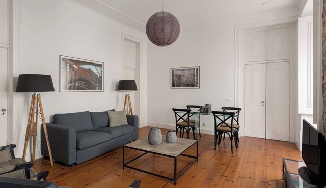 Chic 1-Bedroom in Cais do Sodré | Modern and Central