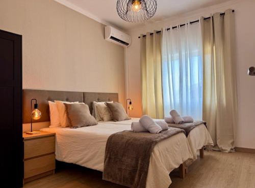 Cosy 1-Bedroom Apartment with Private Terrace in Loulé in Loule