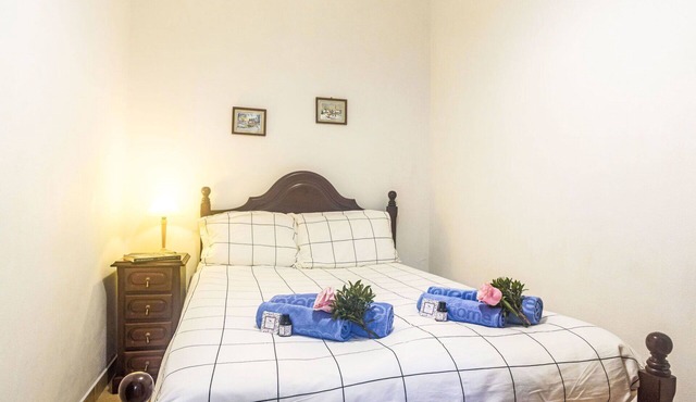 Cosy apartment for 2 people with WIFI and TV in Peniche