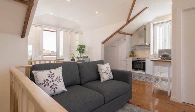 Cozy Modern Flat by HostWise
