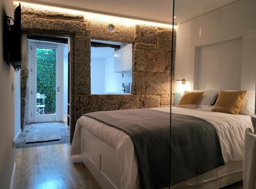 DOMI Suites & Studios in Guimaraes