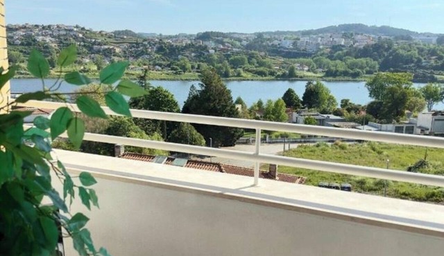 Douro View by Porto in Valbom