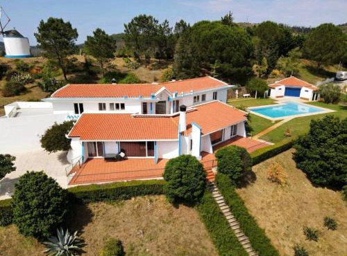 El Molino Refúgio com Piscina na Natureza