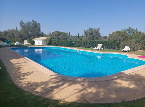 EncostaOasis Townhouse in Estibeira
