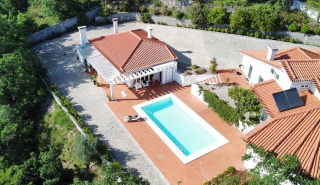 Fátima/Ourém - Quinta da Luz - Breakfast included/heated pool