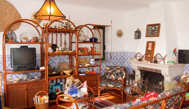 Family house with sea view in A dos Cunhados