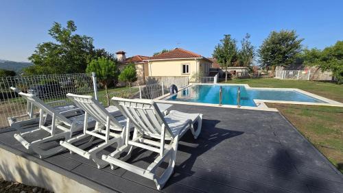 Fernandes House