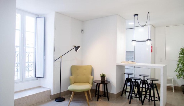 FLH Alfama Traditional Flat