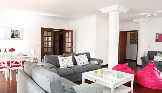 FLH Cascais Gorgeous & Spacious Apartment