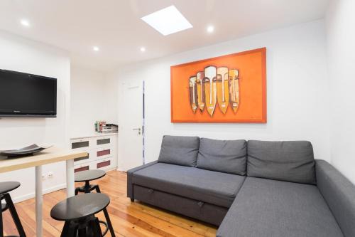 FLH Lx Factory Modern Flat in Santo Amaro