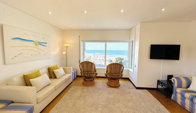 Front Beach Apartment