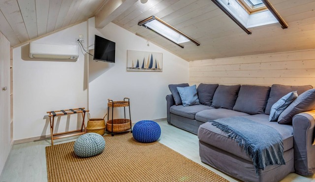 Glamorous Duplex w/Patio & BBQ by LovelyStay in Cabanas