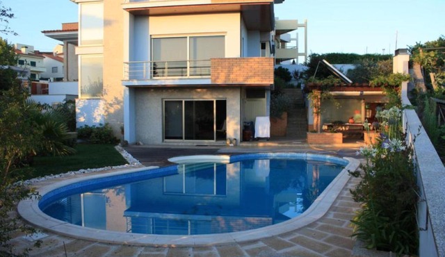 Gorgeous villa Looking to Douro in Porto