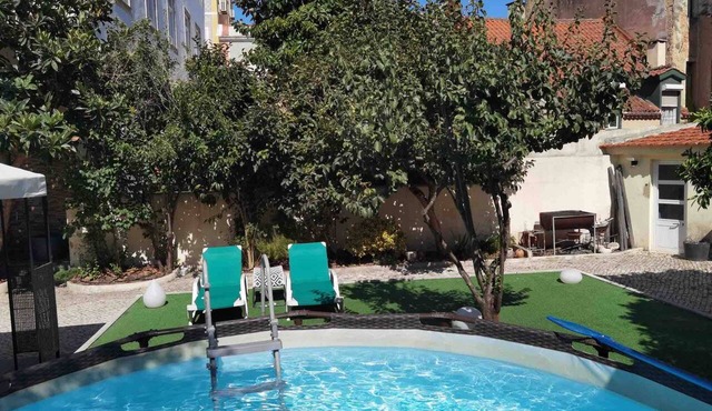 Graça Palace with Private Pool Garden in Lisbon