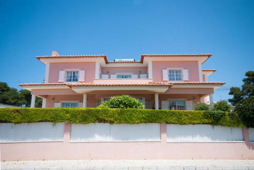 Grace Villa in Charneca