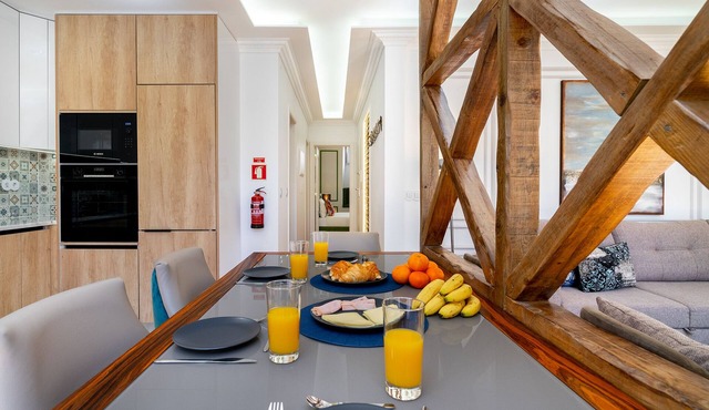 Great Location & Family Apartment