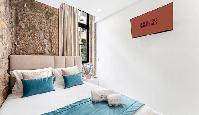 GuestReady – Private room in the heart of Porto