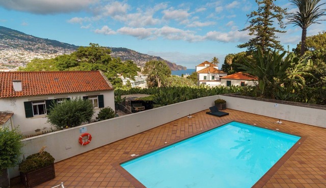GuestReady - Relaxing escape with pool in Funchal