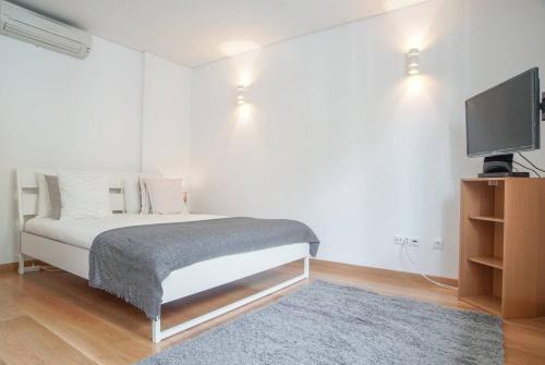 GuestReady - Spacious and Modern Studio in Belém! in Linda-a-Velha