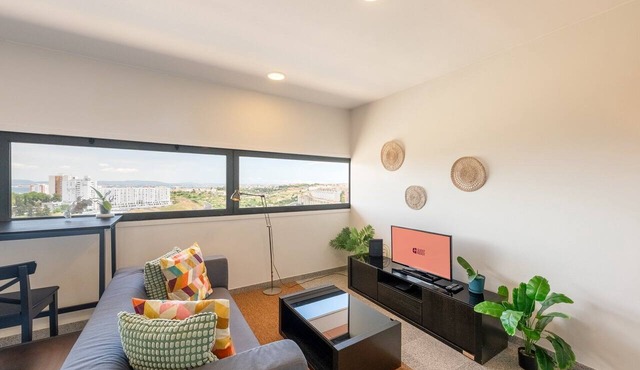GuestReady - Stunning Views Apartment