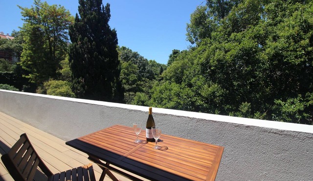 HA1 Lisboa - Large and Bright Penthouse with Terrace near Gulbenkian in Lisboa