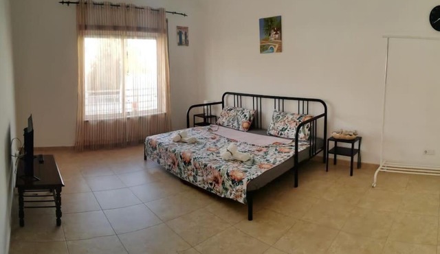 Habitación encantadora! in Campina de São Tiago