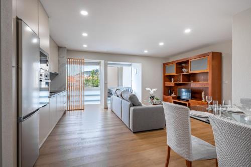 Helena s Apartment, By OP in Funchal
