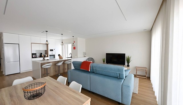 Holiday Home 'Brisa Do Sizandro' with Balcony, Wi-Fi and Air Conditioning