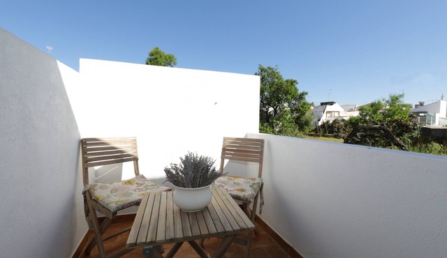 Holiday Home 'Acolhedora Tradicional' with Private Terrace, Wi-Fi and Air Conditioning
