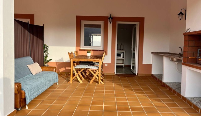 Holiday Home 'Casa Do Camarada' with Mountain View, Shared Terrace and Wi-Fi