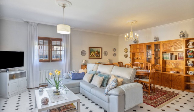 Holiday Home 'San Miguel Accommodation' with Mountain Views, Terrace and Private Garden
