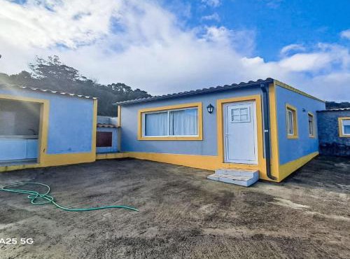 Holiday Home Uncle's House in the Azores by Interhome