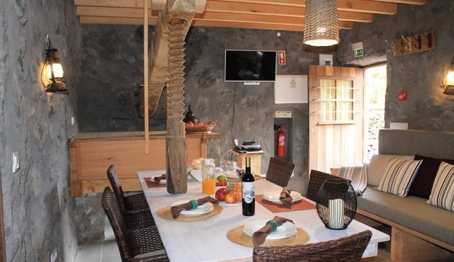 Holiday home "Vinea Lava" with view of the water in Prainha
