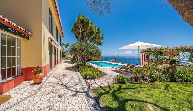 Holiday house Monte Funchal for 1 - 8 persons with 4 bedrooms - Holiday home