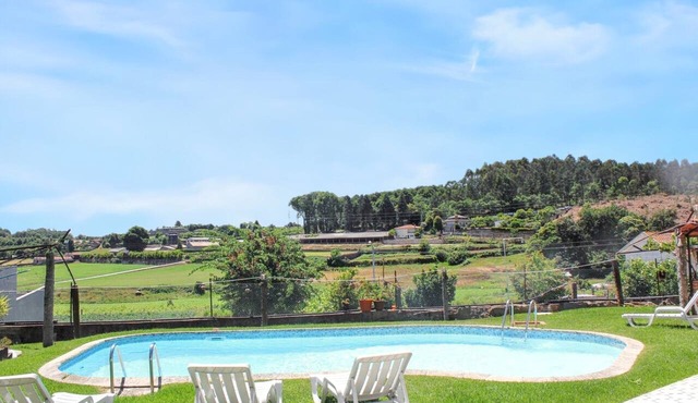 Homerez - House in Requião