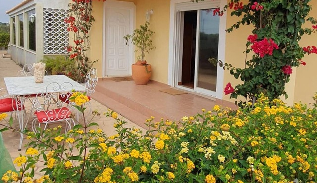 Homerez - Nice studio for 2 ppl. with garden and terrace at Sagres in Sagres