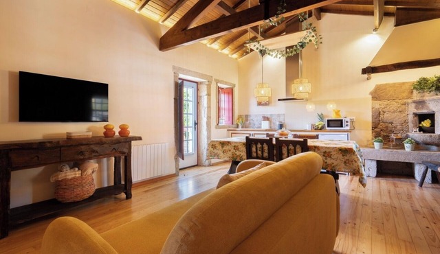 Host Wise - Rustic House with Pool and Garden in Sopo
