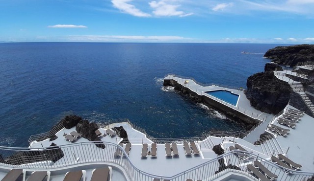 Hotel Roca Mar in Santa Cruz