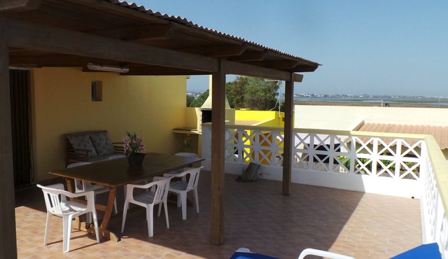 House for Holidays in Family on the Island of Armona in Olhão